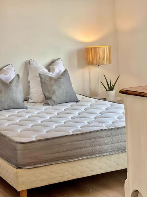 Tres Bel Appartement Vue Mer Six-Fours-les-Plages Eksteriør billede